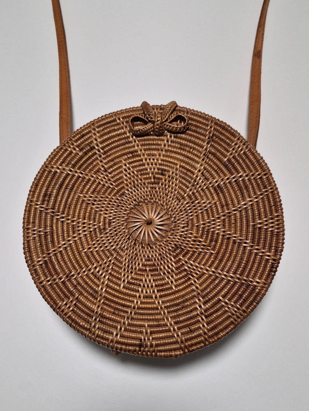 Street Level Round Wicker Purse